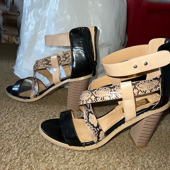 ChecKlist heels open toe black leopard print - Picture 3 of 3